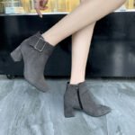 Korean autumn and winter new pointed - Image 7