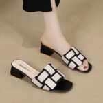 Square head woven sandals high heel slippers - Image 3