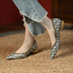 new color matching low thick heel scoop shoes - Image 4