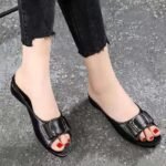 2025 new style with skirt flip flops - Image 6
