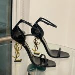 Cross-border foreign trade temperament one-strap black square head stiletto high-heeled sandals for women