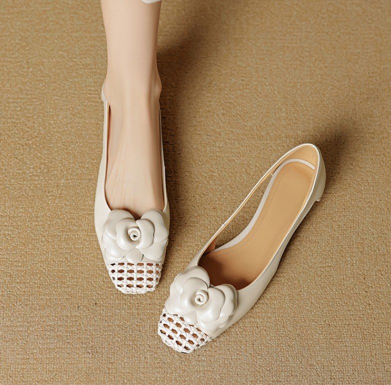 Screenshot 2025-09-30 023005 French commuter camellia side hollow thick heel closed toe Roman sandals for women - Image 1