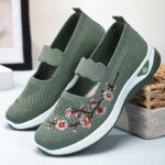 Old Beijing cloth shoes women's 2025 - Image 2