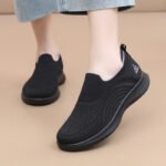 Women's spring new slip-on shoes, casual walking shoes, fashionable custom sports shoes - Image 2