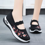 Old Beijing cloth shoes women's 2025 - Image 7