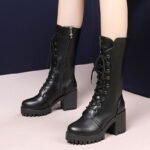 winter new style Martin boots women's British style thick heel thick bottom mid-tube short boots - Image 2