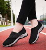 comfortable mother's shoes, breathable and non-stuffy women's shoes, Velcro mesh shoes - Image 4