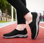 comfortable mother's shoes, breathable and non-stuffy women's shoes, Velcro mesh shoes - Image 7
