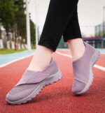 comfortable mother's shoes, breathable and non-stuffy women's shoes, Velcro mesh shoes - Image 5