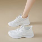 Fashion Single Shoes, Flyknit Mesh Shoes, Breathable Soft Sole Running Shoes, Export Sports Shoes - Image 7