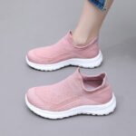 Women's new spring and autumn fashion casual sports shoes, single shoes wholesale, breathable trendy mesh flyknit sports women's shoes - Image 4