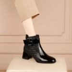 autumn new style, fleece-lined fashion boots, chunky heel short boots - Image 6