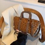 Retro Leopard Print Handbag New Fashion Small Popular Internet Super Popular Crossbody Bag - Image 8