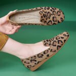 New 2025 Retro Leopard Print Flat Shoes Easiest for Match Lightweight Soft Plaid Large Size Women's Shoes - Image 4
