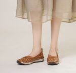 Amazon Beans Shoes Embroidered Vintage Hanfu Embroidered Soft Bottom Casual Shoes - Image 3