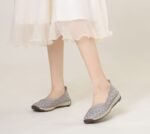 Amazon Beans Shoes Embroidered Vintage Hanfu Embroidered Soft Bottom Casual Shoes - Image 2