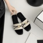 Women's Summer Slippers Fashionable All-match 2025 New French Flat Beach Lazy Slippers for Women