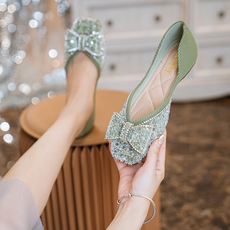 O1CN017ZBNTx2GOLLCMWcbb_!!2202167059005-0-cib New Internet Popular Single-layer Shoes Women's Spring and Autumn Evening Gentle Fairy Rhinestone Square Toe Shallow Mouth Flat Bean Shoes - Image 1