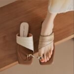 Thick Heel Holiday Style Straw Thong Slippers for Women Summer Outer Wear