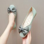 New Fashion soft bottom fairy square flat bottom shallow mouth Bean shoes large size women's shoes - Image 2