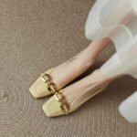 new single shoes fashion low heel shallow French retro square European and American fashion cat documentary shoes women - Image 3