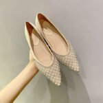 New Low Heel Classic Fashion All-match Pointed 3cm Chunky Heel Shallow Rhinestone Pearl Mesh Single-layer Shoes for Women - Image 5