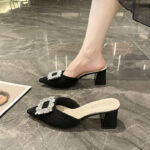 Rhinestone square buckle closed-toe slippers for women, summer outerwear, suede pointed toe chunky heel high heels