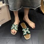 Flat Women's Outdoor H Slippers 2026 Summer New Trendy Chanel-Style Korean Version Internet Celebrity Ins Fashion Slide Sandals for Women