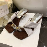 New Model, Outdoor Wear, Internet Celebrity Pigeon Egg Rhinestones, Paired with Skirts and High Heels - Image 7