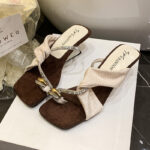 New Model, Outdoor Wear, Internet Celebrity Pigeon Egg Rhinestones, Paired with Skirts and High Heels - Image 5