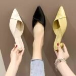 Fresh and cute style, these are trendy, low-heeled, pointed-toe, chunky-heeled, versatile sandals for young women. - Image 10