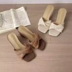 Vacation Style Retro Woven Wedge-Heeled Slippers for Women's Casual and Versatile Square-Toe Open-Toe Sandals White Brown - Image 5