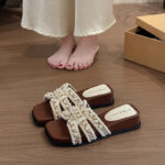 Pearl French Holiday Sandals for Women's Summer Outer Wear