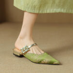 New Style Baotou Half Slippers Women's Outer Wear Floral Cloth Rhinestone Women's Flat Shoes with Buckle