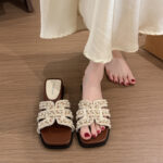 Pearl French Holiday Sandals for Women's Summer Outer Wear - Image 3