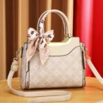 new fashion embossed tote bag spring all-match western style shoulder messenger bag - Image 2