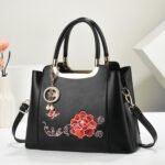 Factory High-End Chinese Style Embroidered Crossbody Bag as a Gift for Mother, Middle-Aged Lady Handbag, New Xia Xin Chinese Style - Image 2