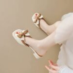 French Style Thick Heel High-end High-heeled Slippers Women's 2025 Summer Outer Wearing New Arrival Slide-off Bow Half-slipper Sandals - Image 6