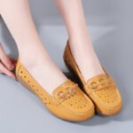 Plus-Size Women's Non-Slip Comfortable Casual Perforated Clogs with Wedge Heels, Slip-On Lazy Shoes, Versatile - Image 10