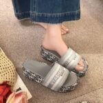 D Home Letter Embroidered Thick Slippers 2026 Spring and Summer New Korean Fashion Height Increased Outdoor One-word Sandals for Women - Image 6