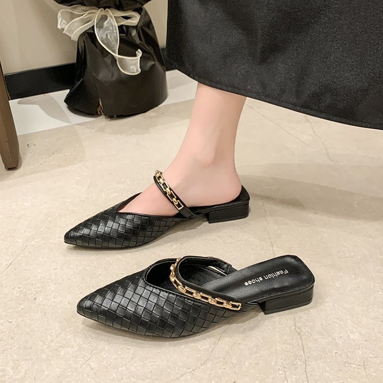 imgi_31_O1CN01uDLGCi1cUE4Kn01Qj_!!2211080533603-0-cib 36 size outdoor wear fashionable lazy mule sandals - Image 1
