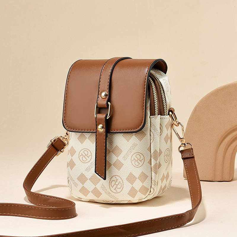 O1CN018ilVVE1cIJnQqkYqI_!!2211436503577-0-cib Bags Women's Bags 2026 New Fashion Mini Mobile Phone Bags Women's Compact Lightweight Crossbody Bags Shoulder Women's Bags Small Bags - Image 1