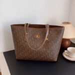 Cross-Border Fashion Women's Super Large Capacity Bag Tote 2026 Autumn and Winter Commuting New Single Shoulder Versatile Large Bag Mommy Bag - Image 7