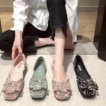 37 SIZE Women’s single shoes - Image 3