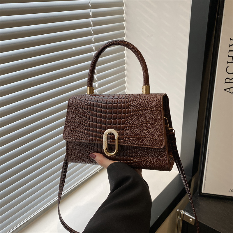 O1CN0113tFgM1eUnlYLpR6k_!!2215476473875-0-cib This year's Popular Bag Women's 2025 New Fashionable High-end Retro Small Square Bag Spring Maillard Shoulder Crossbody Bag - Image 1