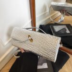2025 New Cross-Border Woven Baguette Crossbody Bag with a Vintage Texture, Simple and Luxurious Handbag for Women, Shoulder Bag - Image 8