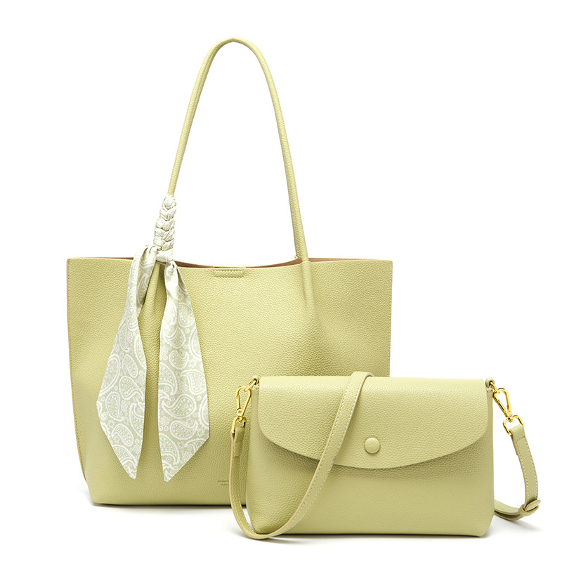 O1CN01UTHzSb1FpX8ZOLDzR_!!3477670536-0-cib Tote Bag 2026 New Summer Versatile Shoulder Bag for Work and Commuting, Large Fashionable Large-Capacity Underarm Bag for Women - Image 1