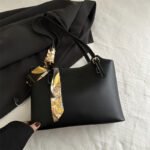 High-grade Scarf Handbag 2025 Spring New All-match Ins Shoulder Underarm Bag Retro Commuter Tote Bag - Image 4