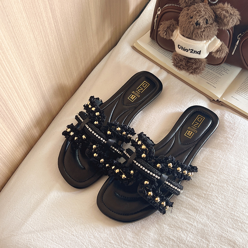 O1CN01wvht6B2A5DO5C4PH9_!!2218595198151-0-cib 39 SIZE new seaside vacation beach flip flops fashionable and comfortable sandals - Image 1
