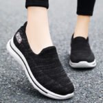 40 size slip-on flat shoes for the elderly, non-slip soft soles, woven surface brand women’s shoes